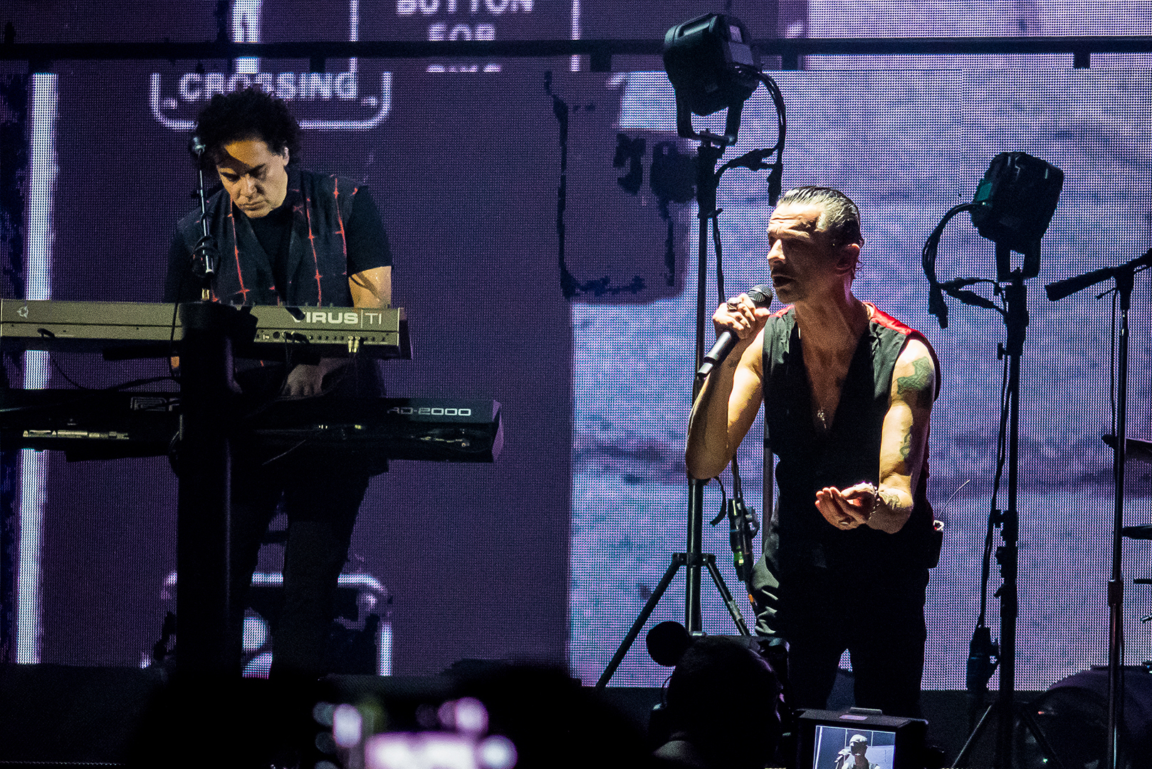 Depeche Mode, Budapešť, 22. 05. 2017 photos by Roland Kilian