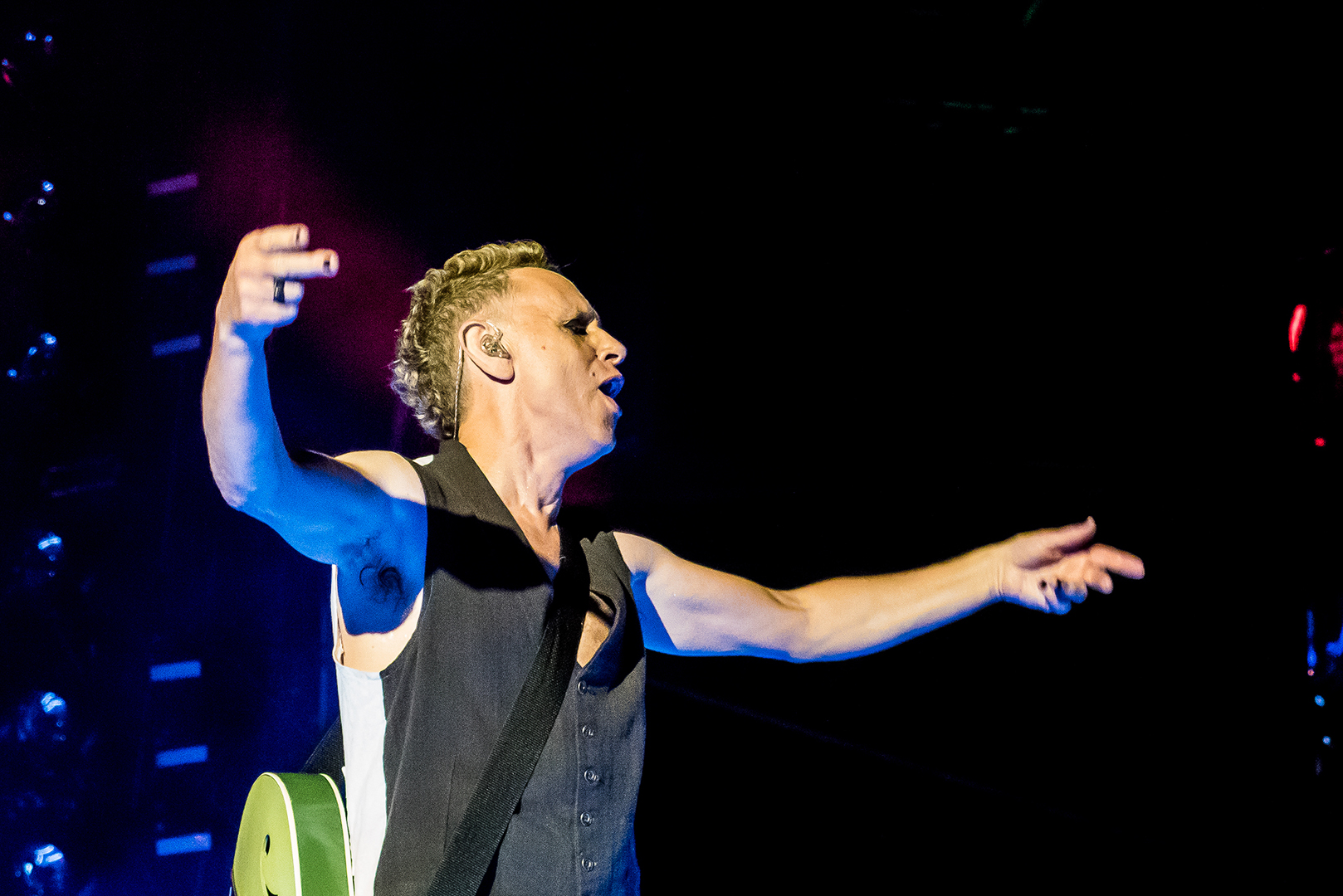 Depeche Mode, Budapešť, 22. 05. 2017 photos by Roland Kilian