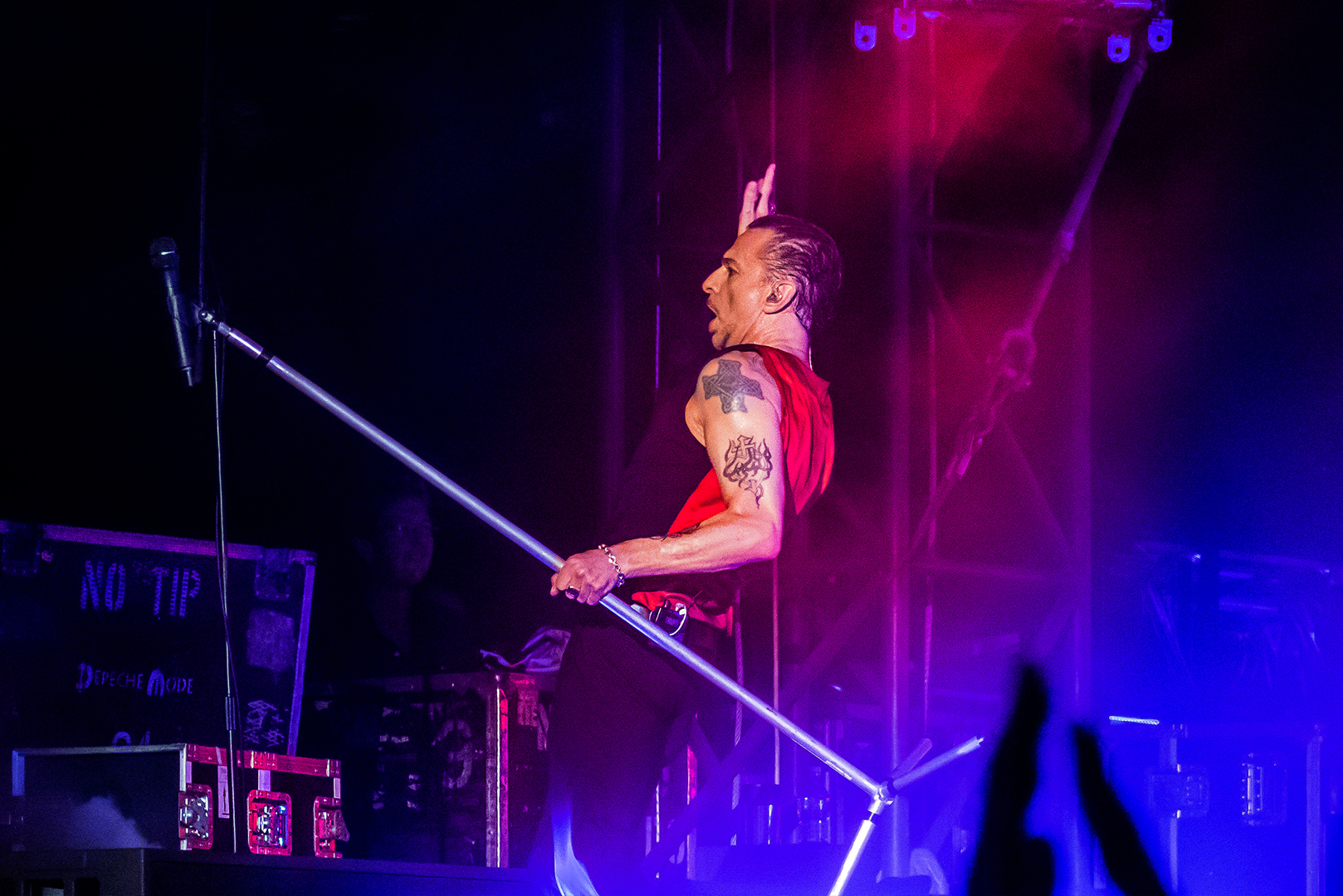 Depeche Mode, Budapešť, 22. 05. 2017 photos by Roland Kilian