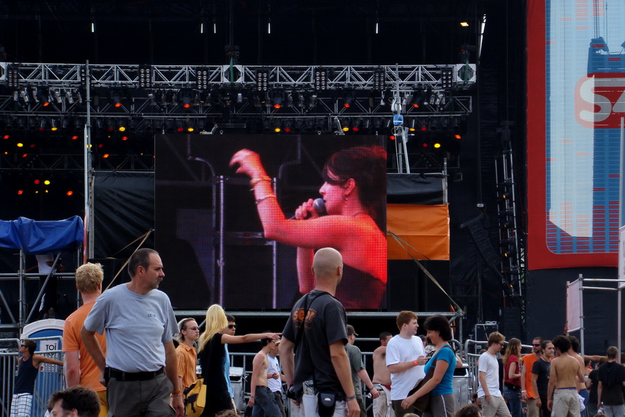 IAMX na Szigete, Budapest, Óbuda Island , 12. 08. 2009