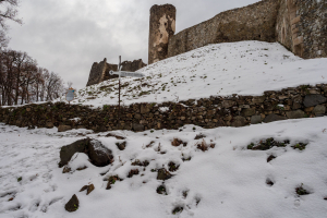 Hrad Šariš z Veľkého Šariša (Šariš)
