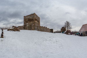Hrad Šariš z Veľkého Šariša (Šariš)