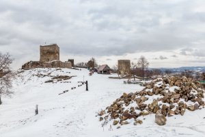 Hrad Šariš z Veľkého Šariša (Šariš)