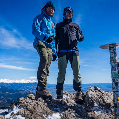 Na Veľkom Choči, v pozadí Západné Tatry