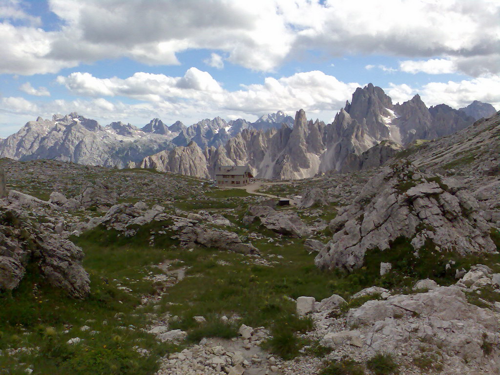 Via De Luca (Dolomity)