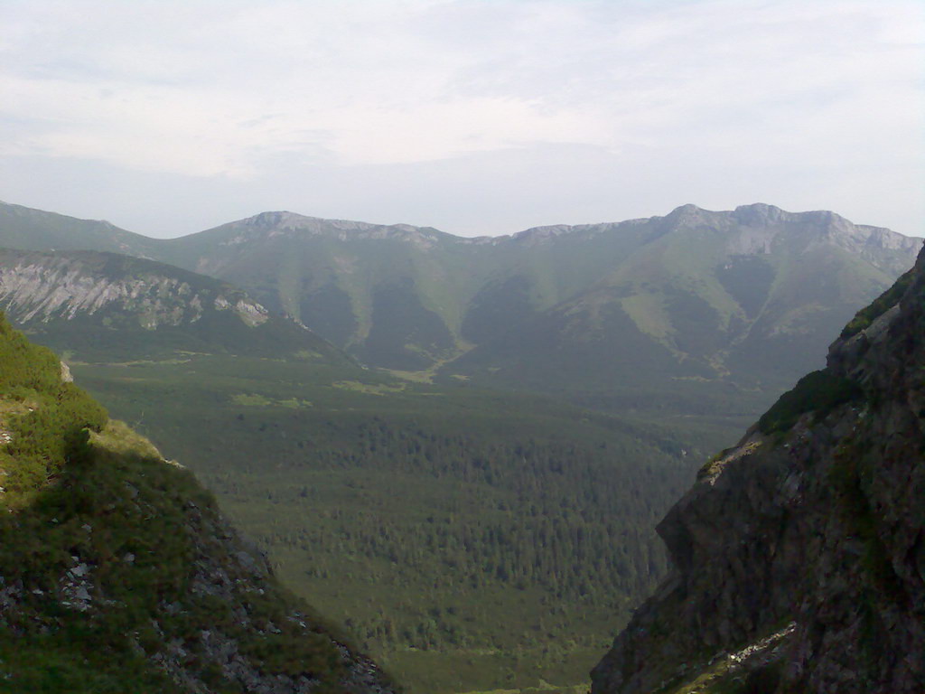 Jahňací štít zo Skalnatého plesa (Vysoké Tatry)