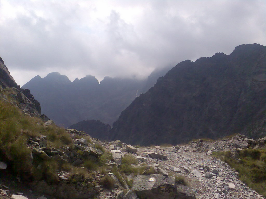 Jahňací štít zo Skalnatého plesa (Vysoké Tatry)