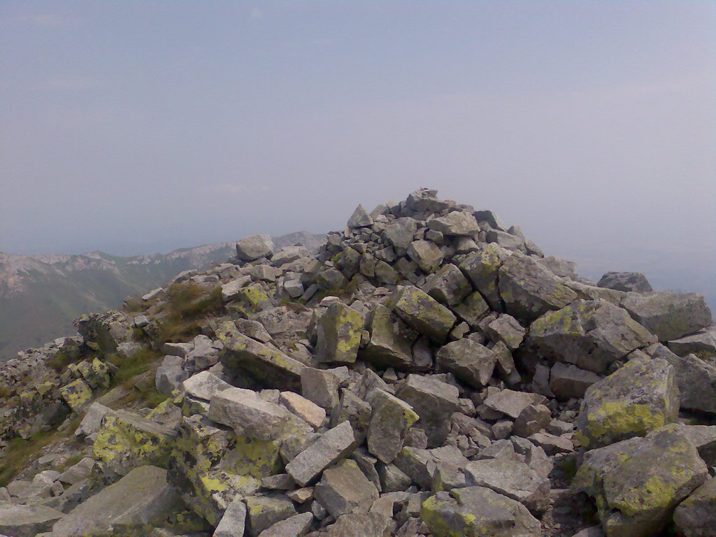 Jahňací štít zo Skalnatého plesa (Vysoké Tatry)