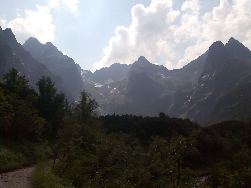 Jahňací štít zo Skalnatého plesa (Vysoké Tatry)