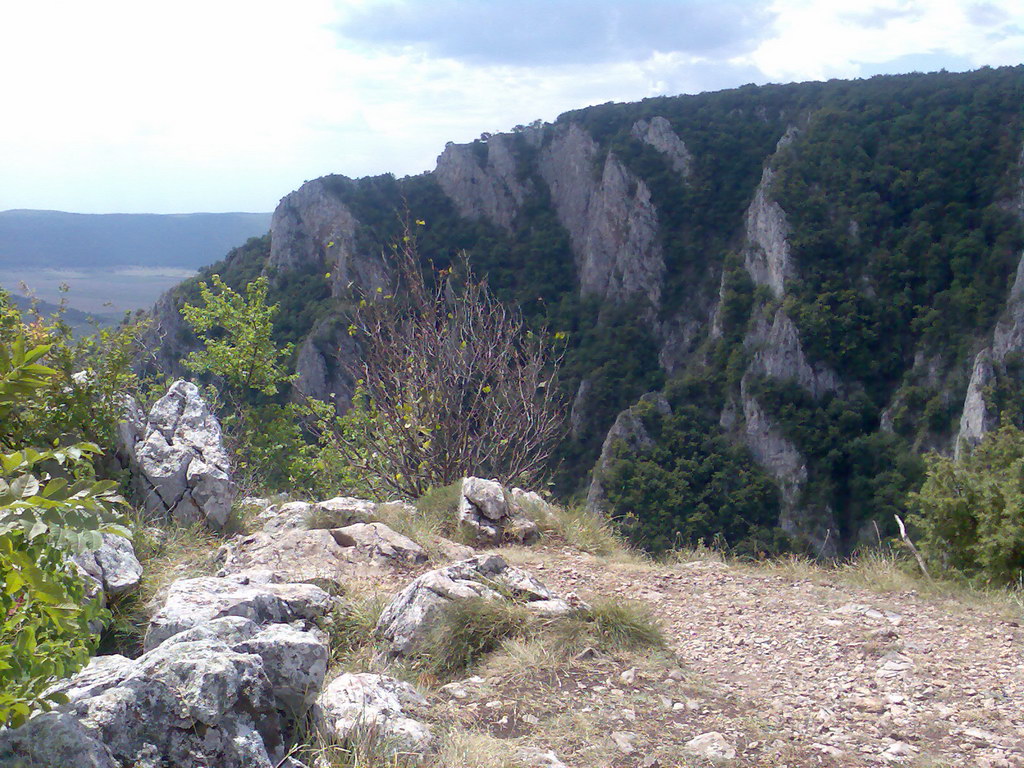 Jelení vrch z Medzeva (Slovenský kras)