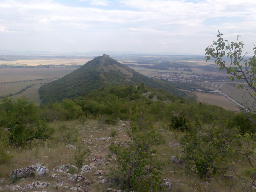 Jelení vrch z Medzeva (Slovenský kras)