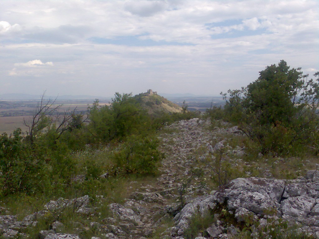 Jelení vrch z Medzeva (Slovenský kras)