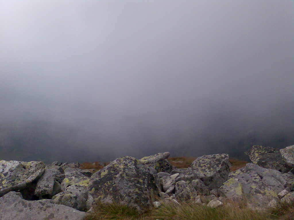 Kriváň zo Štrbského plesa (Vysoké Tatry)