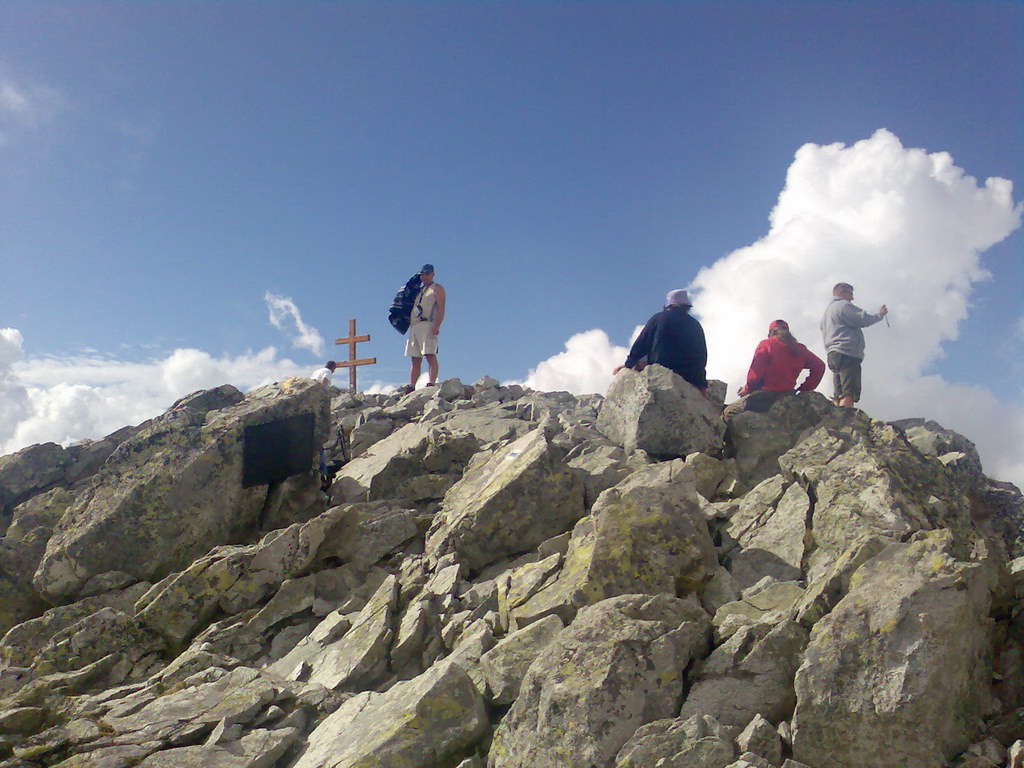 Kriváň zo Štrbského plesa (Vysoké Tatry)