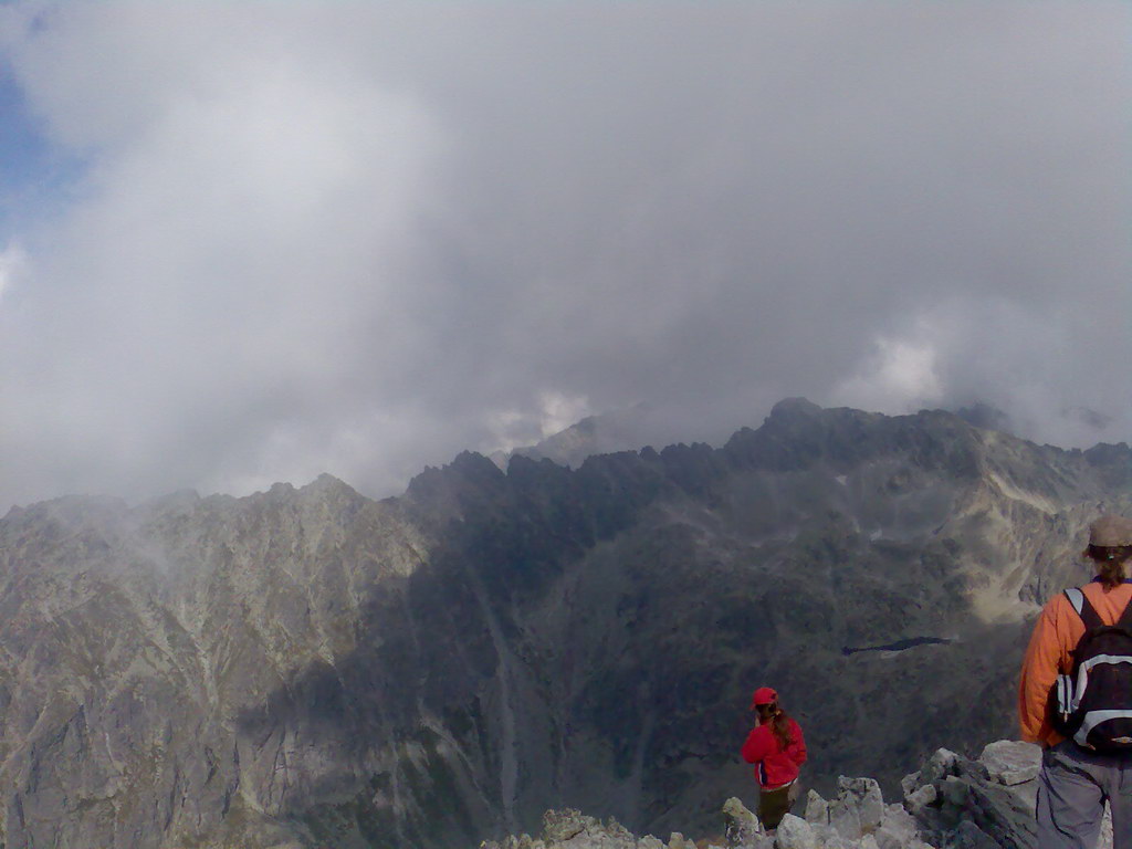 Kriváň zo Štrbského plesa (Vysoké Tatry)