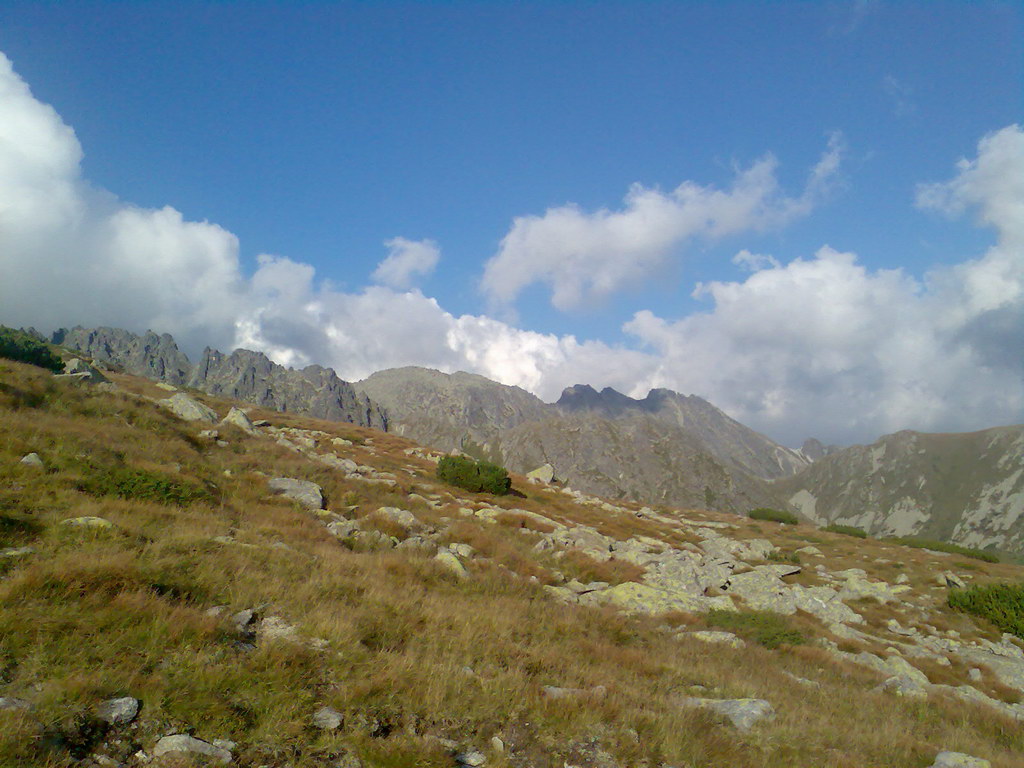 Kriváň zo Štrbského plesa (Vysoké Tatry)