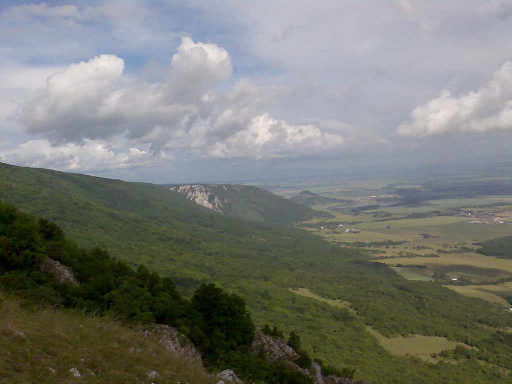 Pod Kresadlom (Slovenský kras)