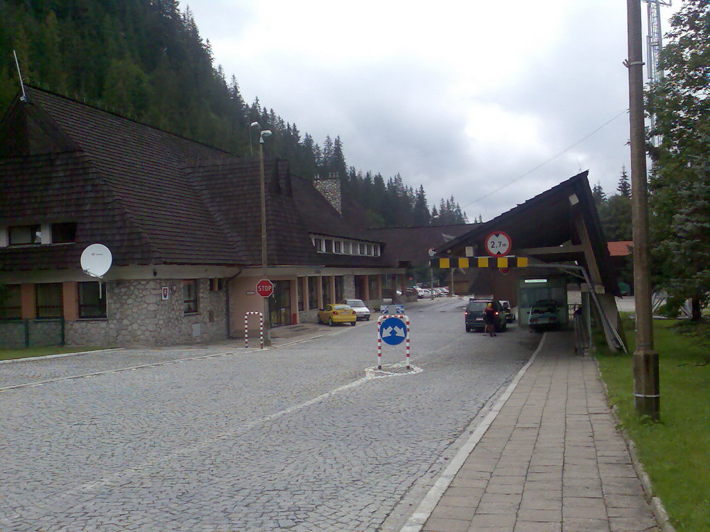 Schronisko w Dolinie Pięciu Stawów Polskich (Vysoké Tatry)