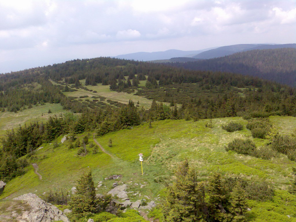 Skalisko z Úhornianskeho sedla (Volovské vrchy)
