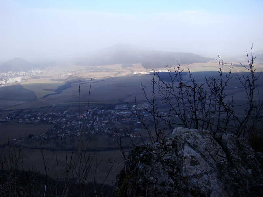 Dievčenská skala (Slovenský kras)