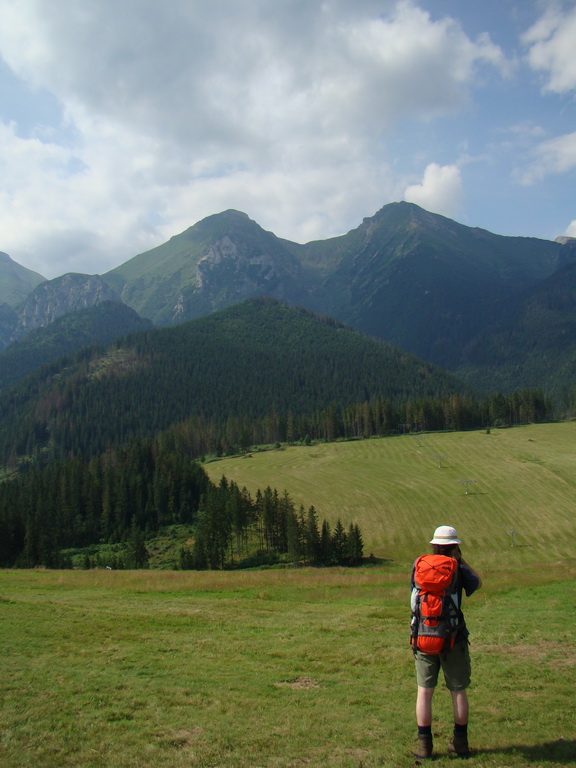 Vyšné Kopské sedlo Monkovou dolinou (Belianske Tatry)