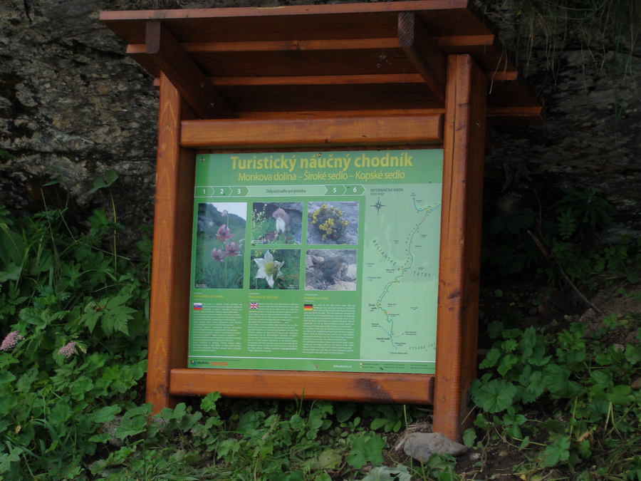 Vyšné Kopské sedlo Monkovou dolinou (Belianske Tatry)