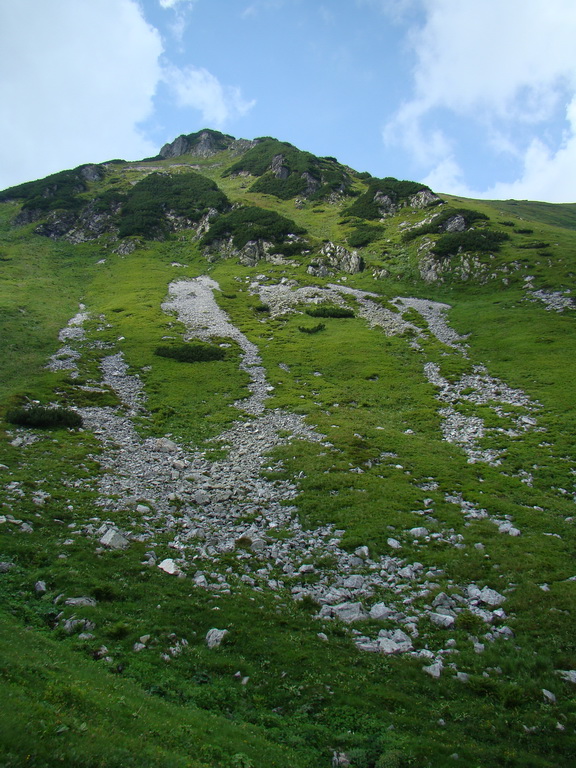 Vyšné Kopské sedlo Monkovou dolinou (Belianske Tatry)