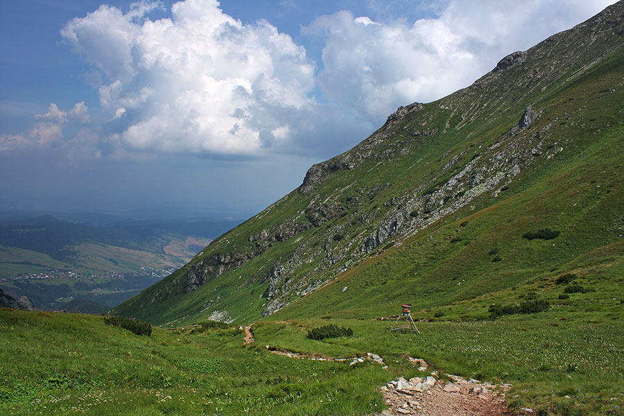 Vyšné Kopské sedlo Monkovou dolinou (Belianske Tatry)