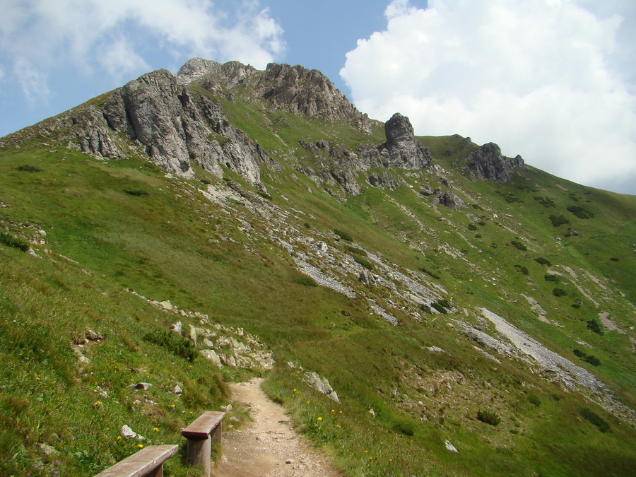 Vyšné Kopské sedlo Monkovou dolinou (Belianske Tatry)