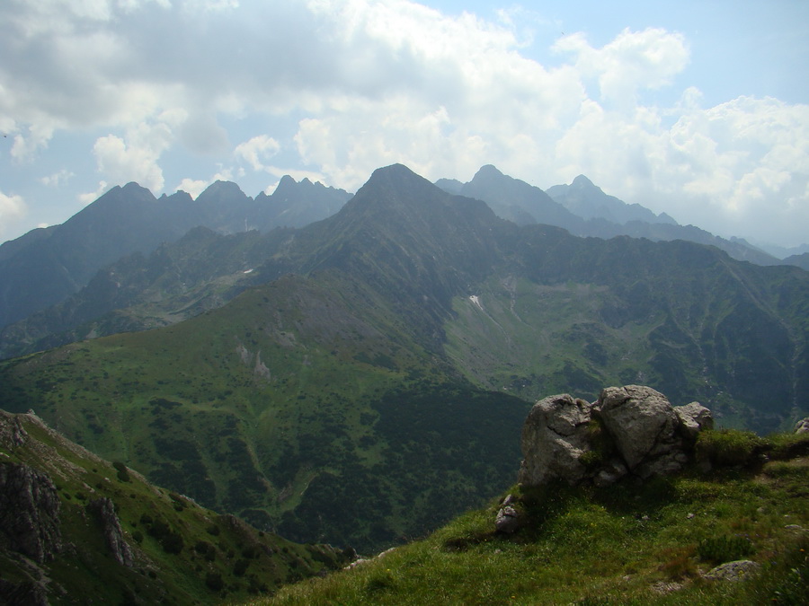 Vyšné Kopské sedlo Monkovou dolinou (Belianske Tatry)