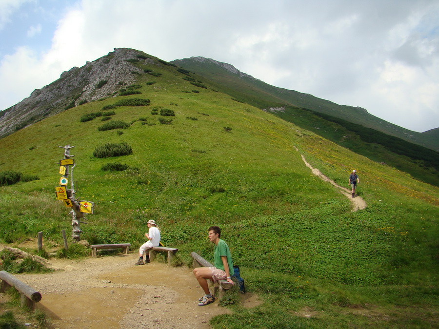 Vyšné Kopské sedlo Monkovou dolinou (Belianske Tatry)