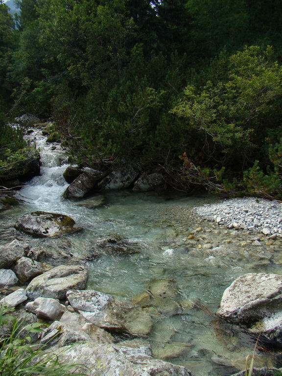 Vyšné Kopské sedlo Monkovou dolinou (Belianske Tatry)