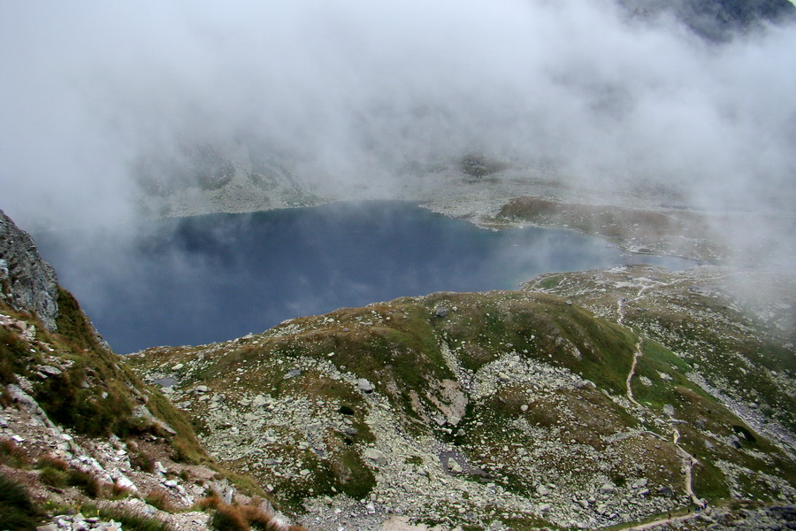 Kôprovský štít so psom (Vysoké Tatry)