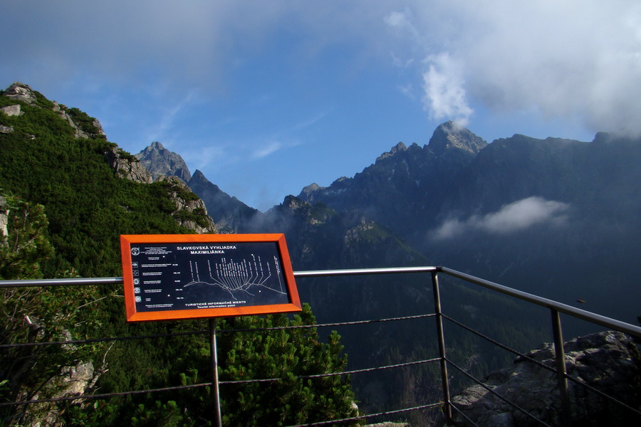 Slavkovský šít so psom (Vysoké Tatry)