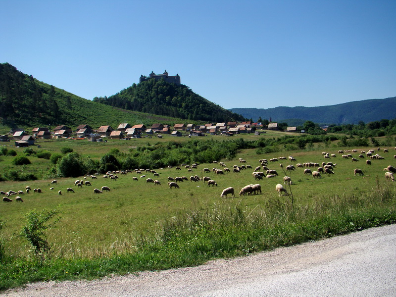 Zlatý stôl zo Starej vody (Volovské vrchy)