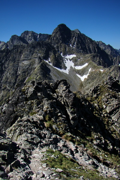 Jahňací štít so psom (Vysoké Tatry)