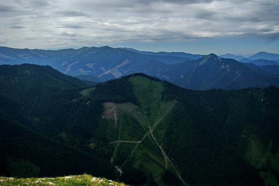 Poludnica a Krakova hoľa za jeden deň (Nízke Tatry)