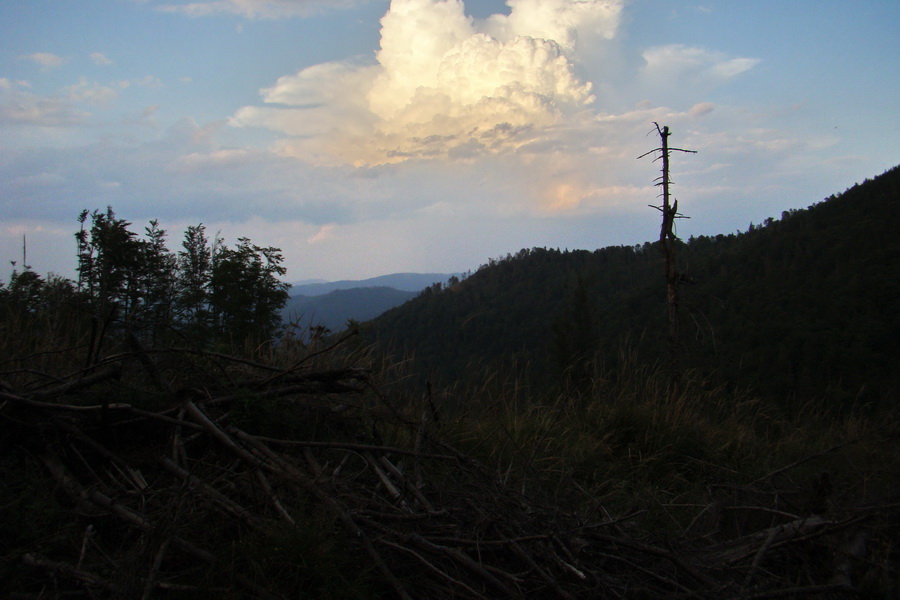 Skalisko a Zlatý stôl s nocľahom (Volovské vrchy)