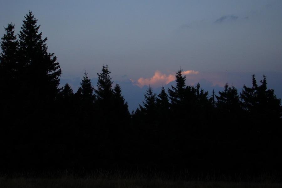 Skalisko a Zlatý stôl s nocľahom (Volovské vrchy)