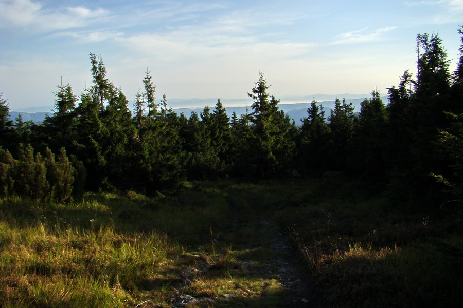 Skalisko a Zlatý stôl s nocľahom (Volovské vrchy)