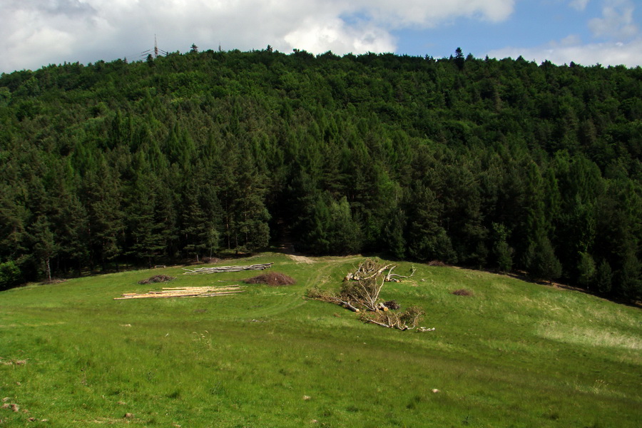 Sľubica a skelné okno na Rajtopíkoch (Branisko)