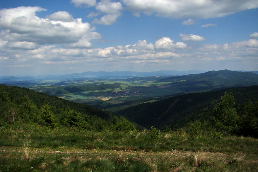 Sľubica a skelné okno na Rajtopíkoch (Branisko)