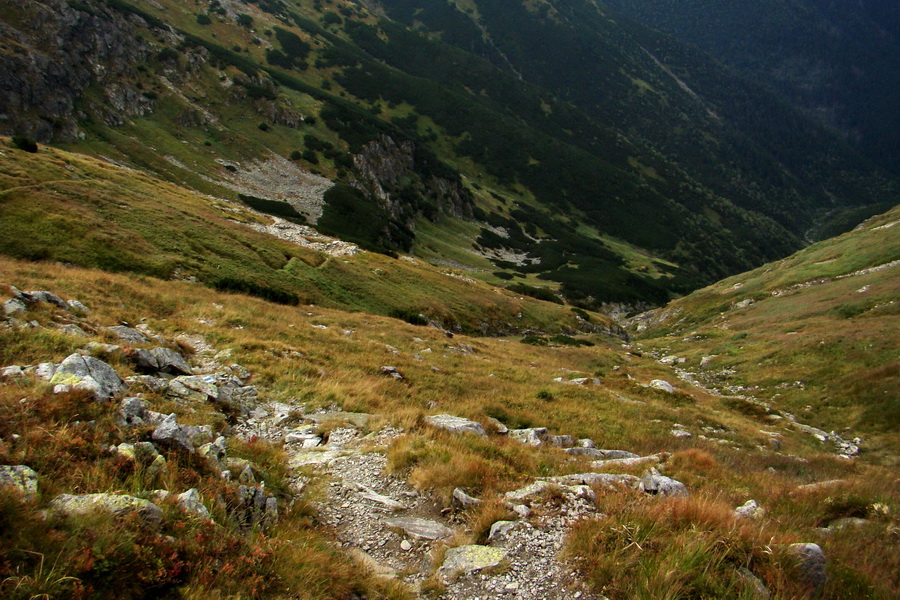 modrá značka zostupuje do Parichvosta