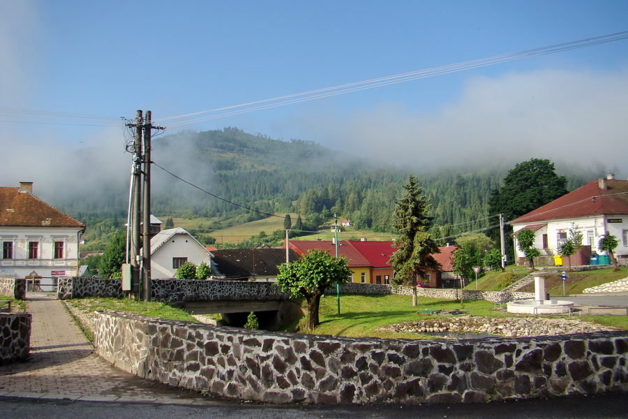 Bukovec a Vysoký vŕšok zo Švedlára (Volovské vrchy)