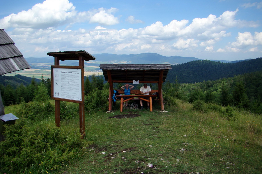 Bukovec a Vysoký vŕšok zo Švedlára (Volovské vrchy)