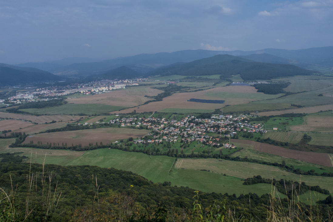 Dievčenská skala zo Silice (Slovenský kras)