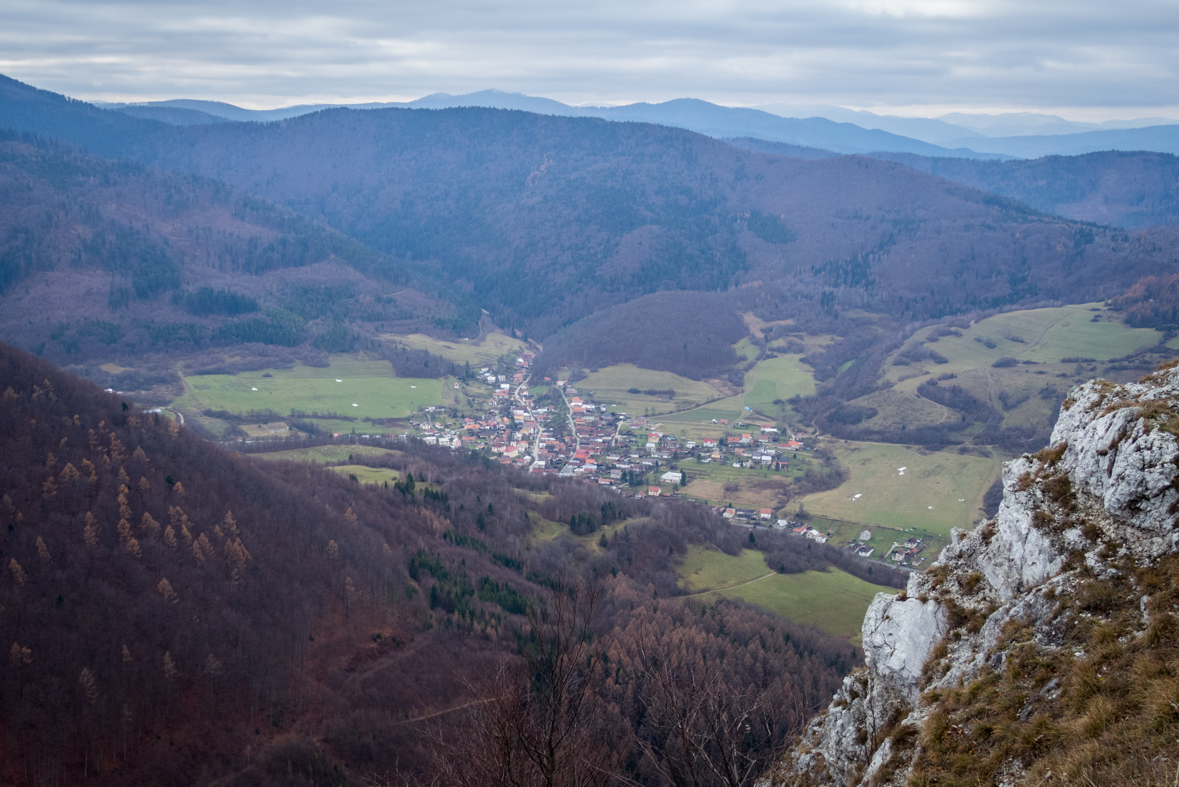 Folkmarská skala z Kojšova (Volovské vrchy)