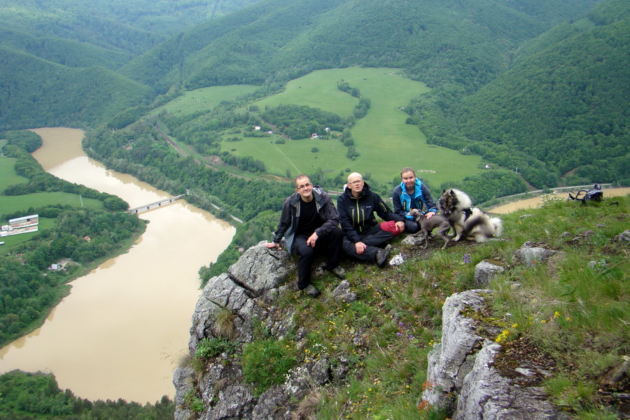 Pohľad na Ružín z Holice