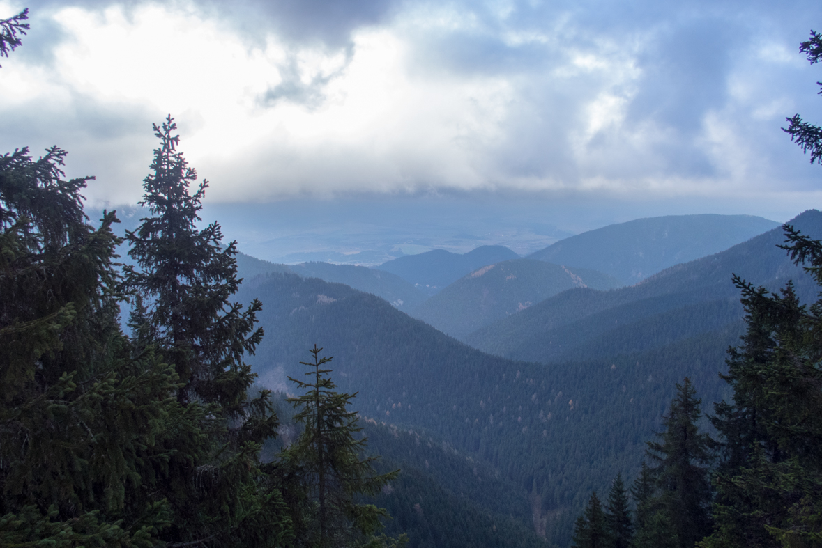 Krakova hoľa z Demänovskej jaskyne slobody (Nízke Tatry)