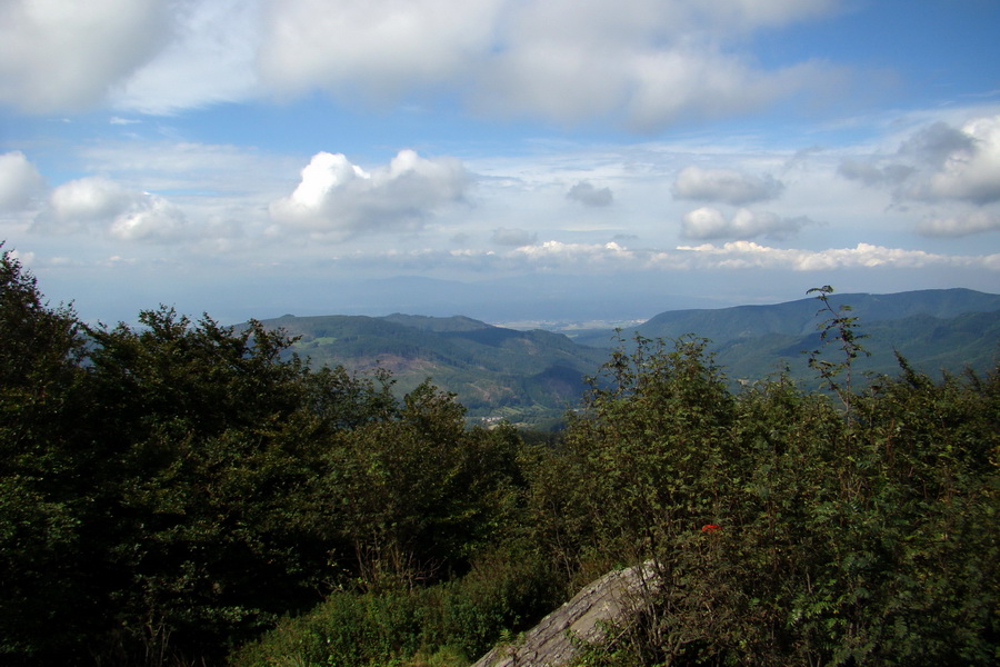 Šimonka a Zámutovské skaly (Slanské vrchy)